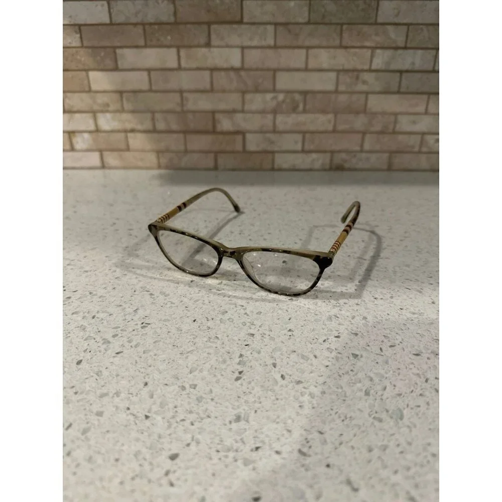 Lilly Pulitzer women’s glasses